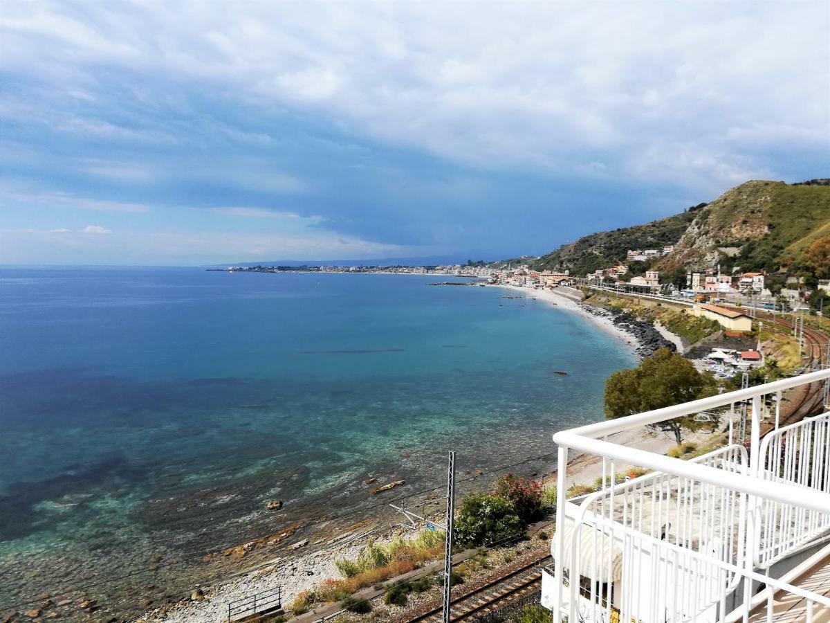La Baia Dei Delfini Daire Taormina Dış mekan fotoğraf