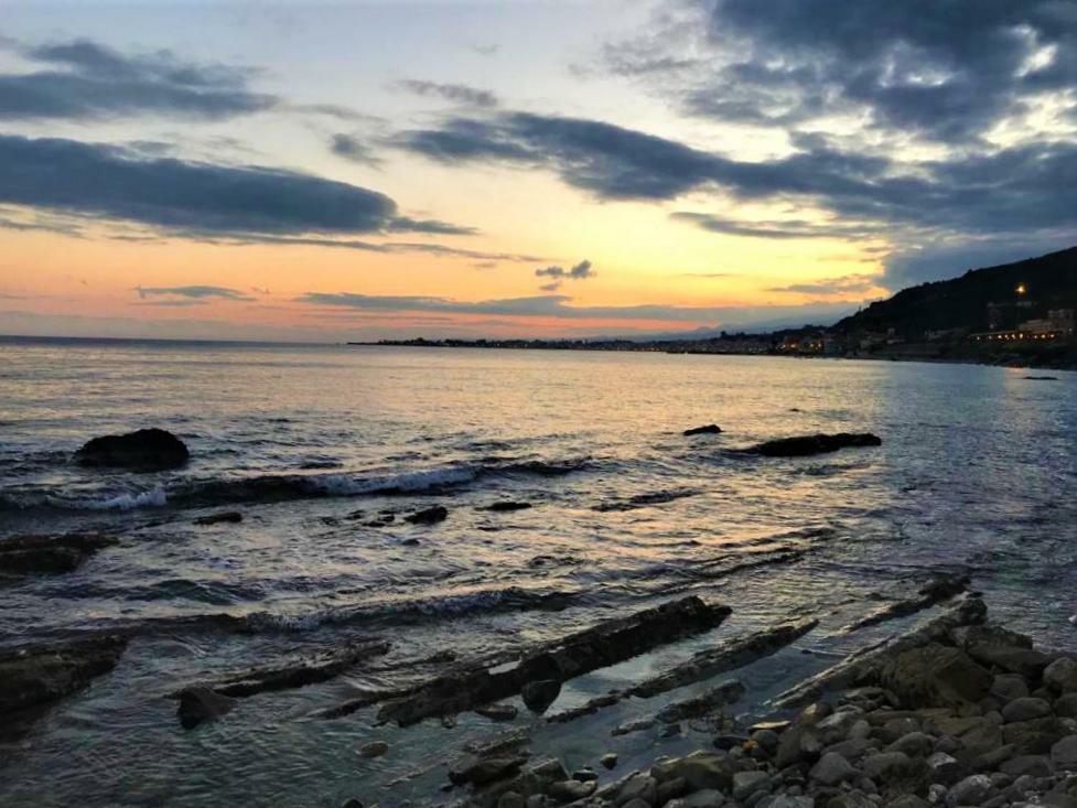 La Baia Dei Delfini Daire Taormina Dış mekan fotoğraf